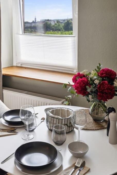 Stylisches Apartment, Parkplatz, Naehe Dus & Dortmund & Koeln & Essen Appartement Wuppertal