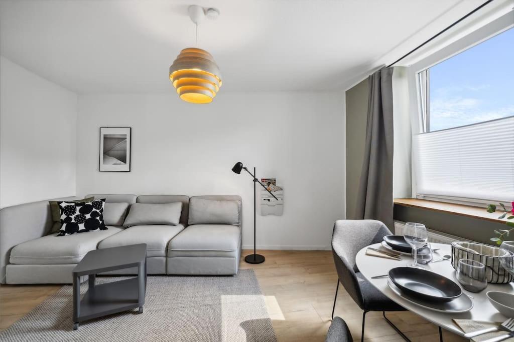 Stylisches Apartment, Parkplatz, Naehe Dus & Dortmund & Koeln & Essen Apartment Wuppertal